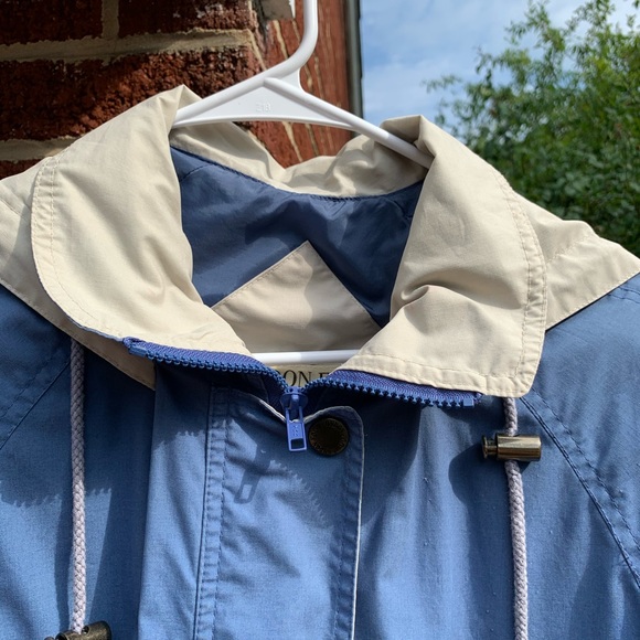 London Fog Coat - Picture 7 of 8